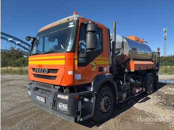 Hákový nosič kontejnerů IVECO Trakker