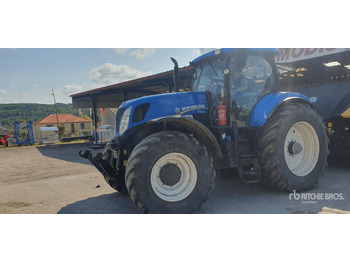 Traktor NEW HOLLAND T7.250