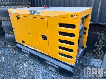 Elektrický generátor Sdmo R44 Generator Set: obrázek 2 Elektrický generátor Sdmo R44 Generator Set: obrázek 2