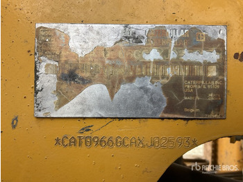 Kolový nakladač CATERPILLAR 966G