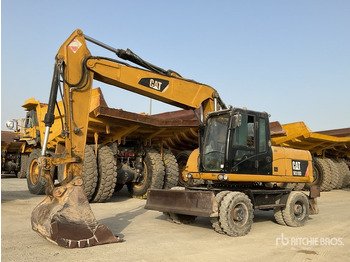 Kolesové rýpadlo CATERPILLAR M318D