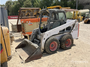 Smykový nakladač BOBCAT S450