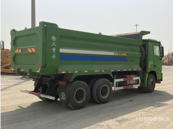 Mulčovač 2021 XCMG NXG3250D5WC 6x4 T/A Dump Truck: obrázek 4