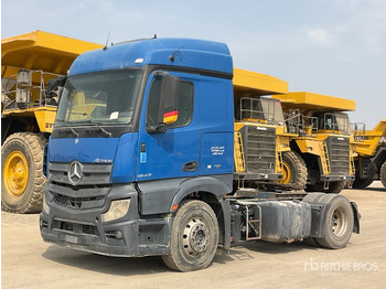 Tahač MERCEDES-BENZ Actros 1843