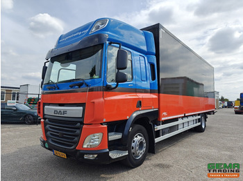 Skříňový nákladní auto DAF CF 400