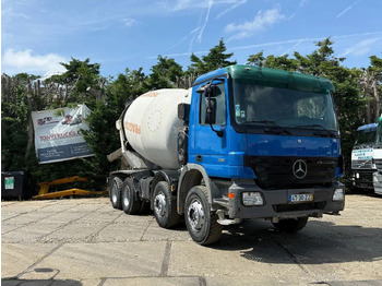 Autodomíchávač MERCEDES-BENZ Actros 3236