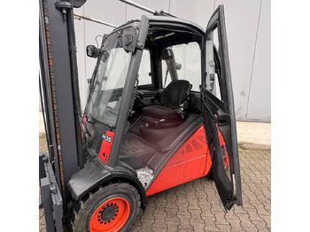 Dieselový vysokozdvižný vozík Linde H30D (393): obrázek 4 Dieselový vysokozdvižný vozík Linde H30D (393): obrázek 4