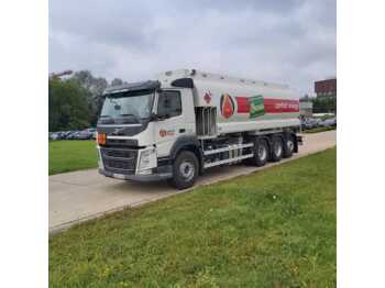 Cisternové vozidlo VOLVO FM 430