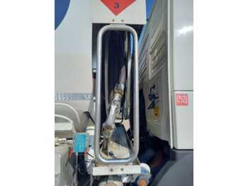 Cisternové vozidlo Volvo FM: obrázek 3