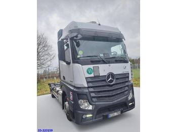 Podvozek s kabinou MERCEDES-BENZ Actros 2542