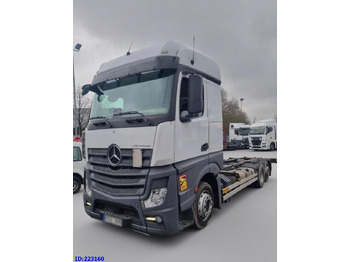 Podvozek s kabinou MERCEDES-BENZ Actros 2542