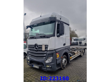 Podvozek s kabinou MERCEDES-BENZ Actros 2542