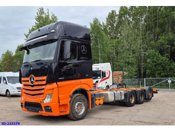 Podvozek s kabinou MERCEDES-BENZ Actros