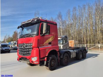 Podvozek s kabinou MERCEDES-BENZ Arocs
