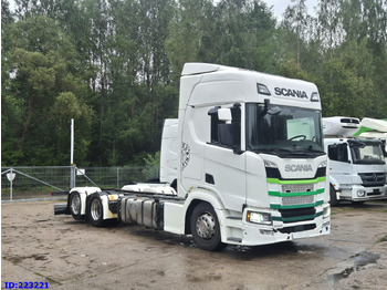 Podvozek s kabinou SCANIA R 500