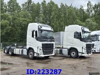Podvozek s kabinou VOLVO FH13 540