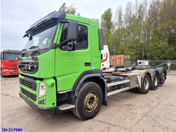 Podvozek s kabinou VOLVO FM 410