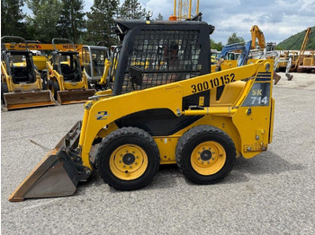 Smykový nakladač KOMATSU SK714