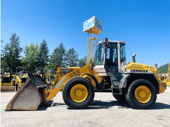 Kolový nakladač LIEBHERR