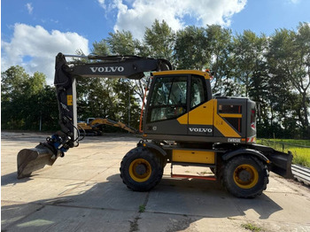 Kolesové rýpadlo VOLVO EWR150E
