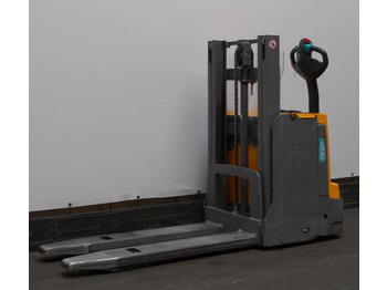 Stohovací vozík JUNGHEINRICH EJD