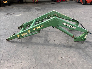 Čelní nakladač pro traktor STOLL