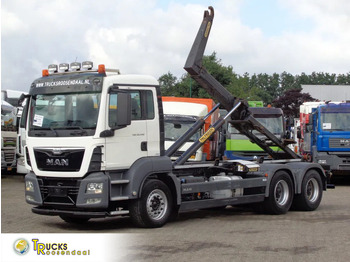Hákový nosič kontejnerů MAN TGS 33.440