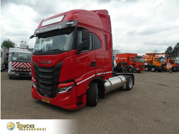 Tahač IVECO S-WAY