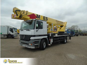 Nákladní auto MERCEDES-BENZ Actros