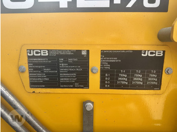 Teleskopický manipulátor JCB