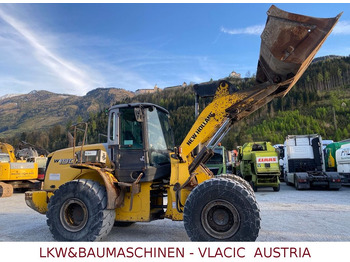Kolový nakladač New Holland W190 B: obrázek 2