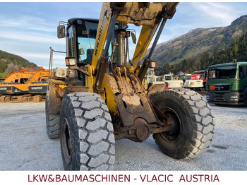 Kolový nakladač New Holland W190 B: obrázek 3