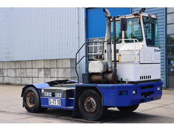 Terminálový traktor KALMAR
