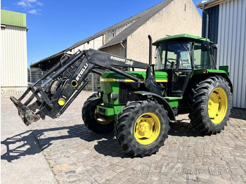 Traktor JOHN DEERE 3350
