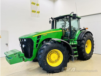 Traktor John Deere 8330 PowerShift: obrázek 4