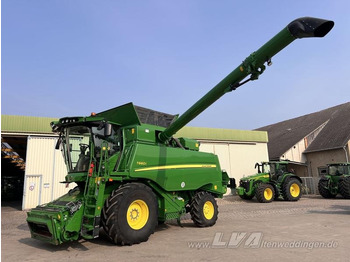 Sklízecí mlátička JOHN DEERE T660