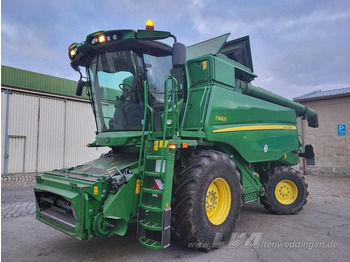 Sklízecí mlátička JOHN DEERE T660
