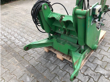 Traktor JOHN DEERE frontlinkage: obrázek 4