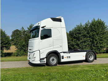 Tahač VOLVO FH 500