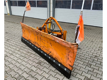 Sněžný pluh UNIMOG