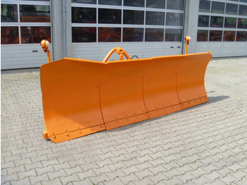 Sněžný pluh UNIMOG