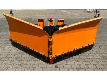 Sněžný pluh UNIMOG