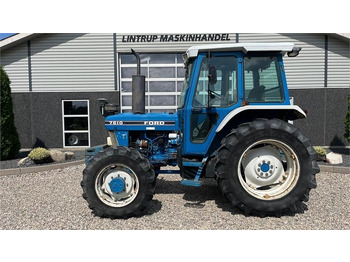 Traktor FORD