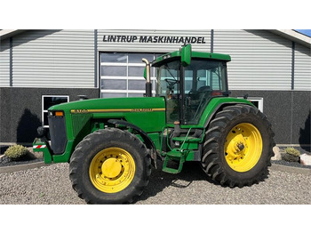 Traktor JOHN DEERE 8100