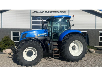 Traktor NEW HOLLAND T7.270