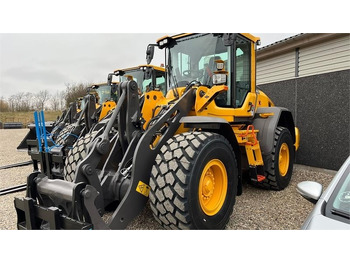 Kolový nakladač VOLVO L70H