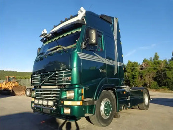 Tahač VOLVO FH12 420