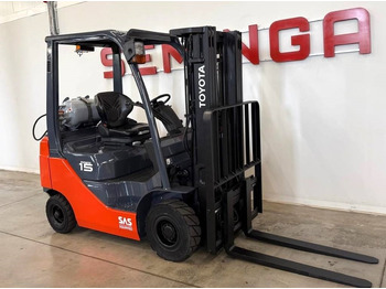 : fotografie hlavičky