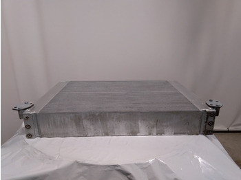 Chladič oleje HITACHI