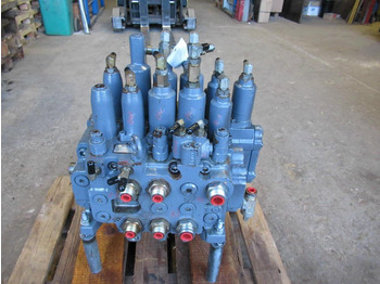 Hydraulický ventil NEW HOLLAND